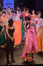 Sunil Grover, Mandira Bedi walk the ramp for Mandira Bedi Show on day 3 of Myntra fashion week on 5th Oct 2014